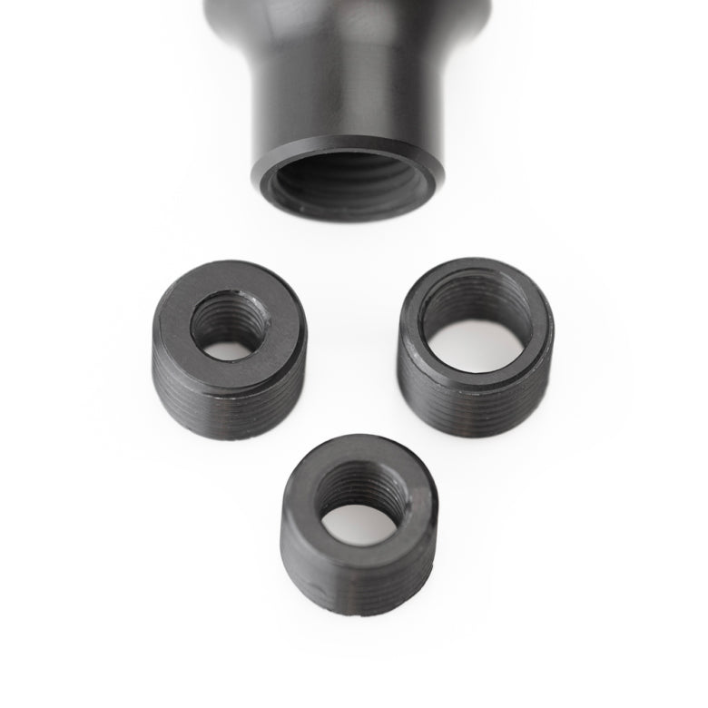 Nuke Performance Gear Knob Cavernous Carbon, Glossy finish
