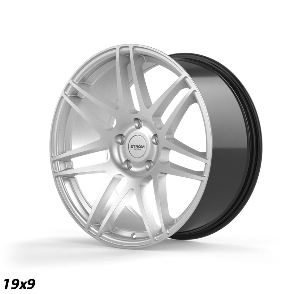 STR3 Alloy Wheel – 19x9 ET31 5x120 CB72.6 Hyper Silver